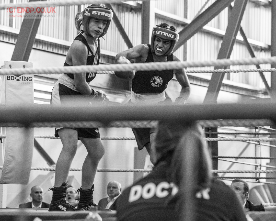 Balaal landing a devistating punch at Ravenscraig Novice Championships